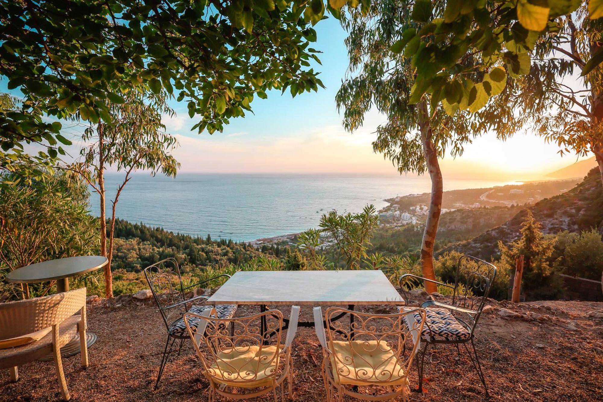 Casablanca Rooms Dhërmi Εξωτερικό φωτογραφία