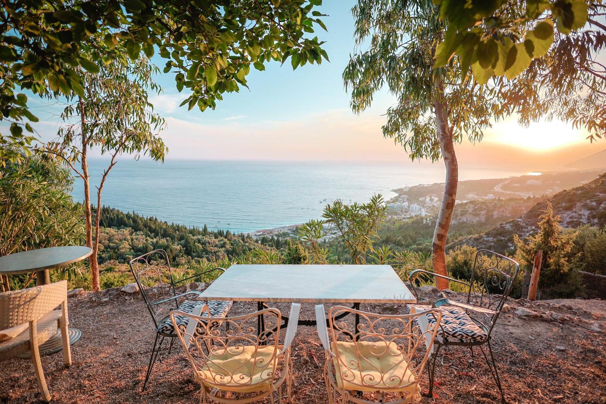 Casablanca Rooms Dhërmi Εξωτερικό φωτογραφία