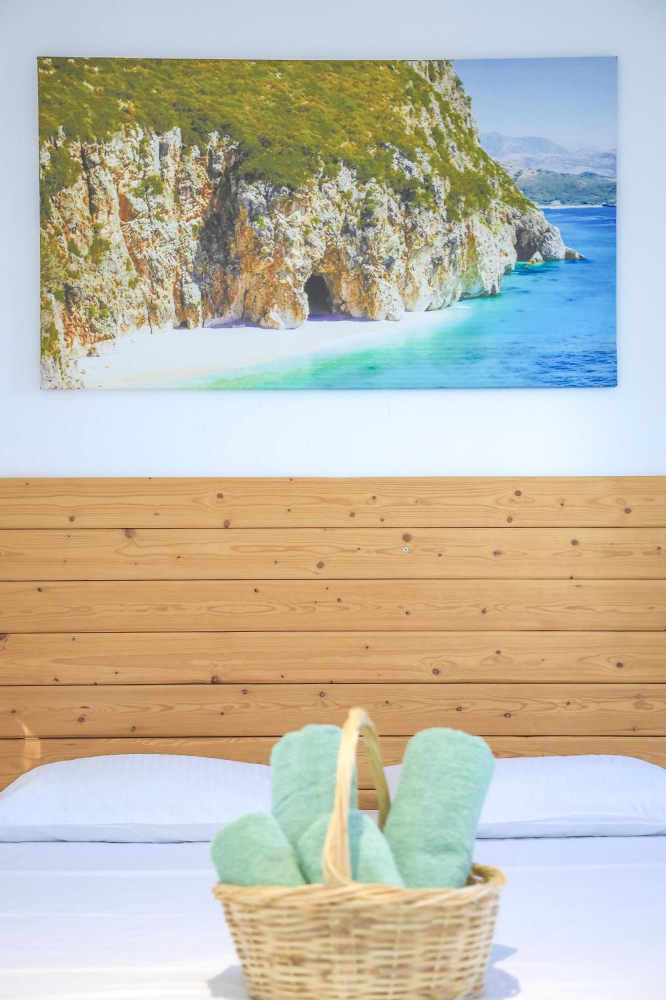 Casablanca Rooms Dhërmi Εξωτερικό φωτογραφία
