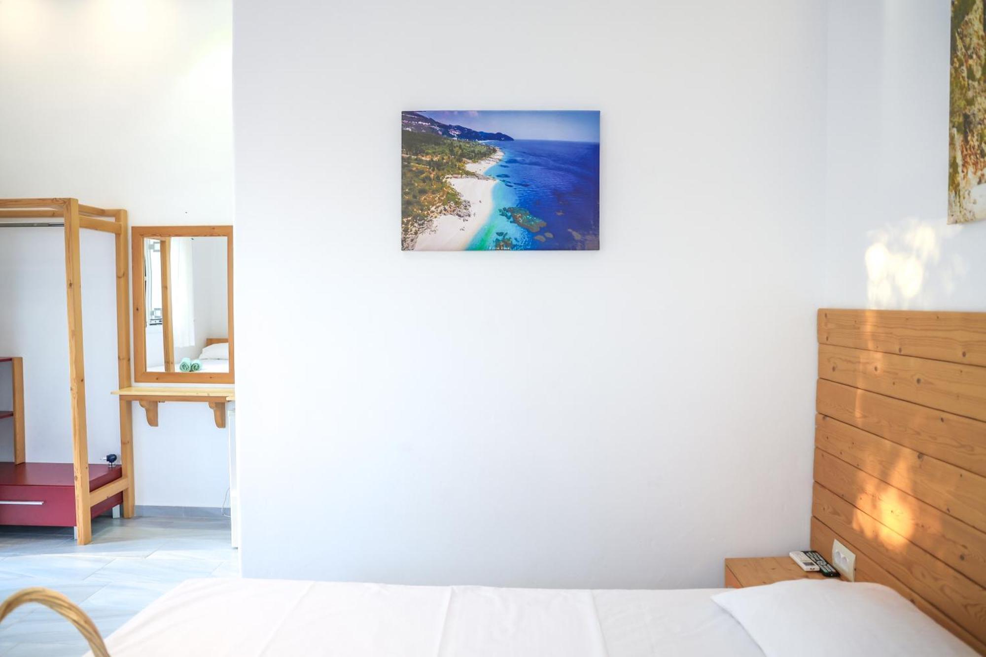 Casablanca Rooms Dhërmi Εξωτερικό φωτογραφία