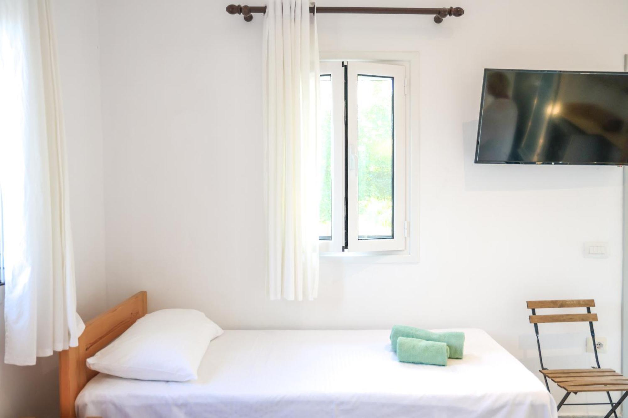 Casablanca Rooms Dhërmi Εξωτερικό φωτογραφία