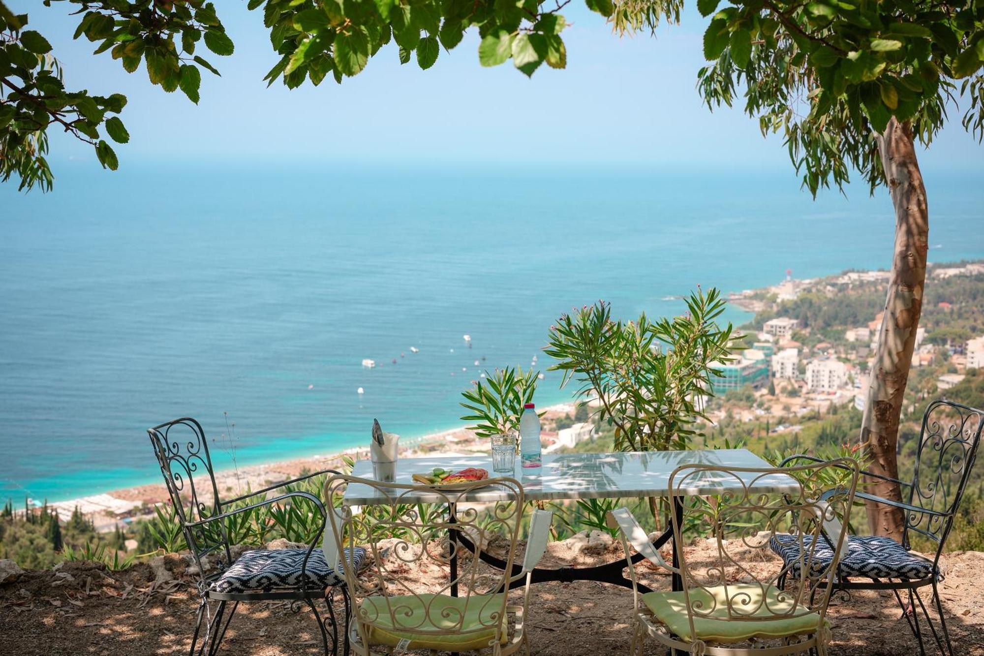Casablanca Rooms Dhërmi Εξωτερικό φωτογραφία