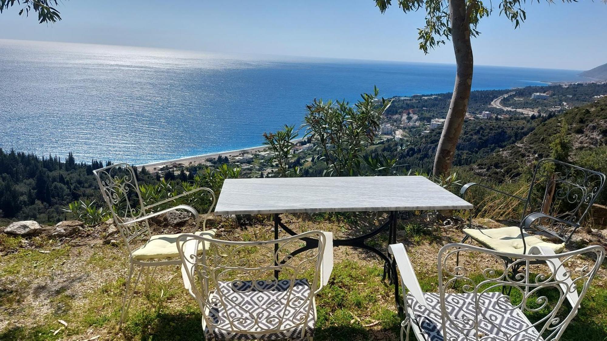 Casablanca Rooms Dhërmi Εξωτερικό φωτογραφία